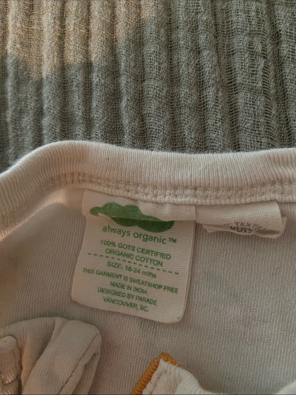 Parade organic 18-24 months Peach Print Zip Front One-Piece - Picture 2 of 5